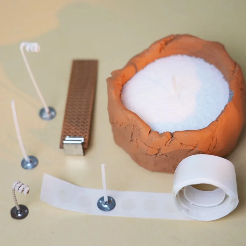 キャンドルを作るための接着剤,10mm, 100ドット/ロー - Candle Making Wicks のレビューと価格