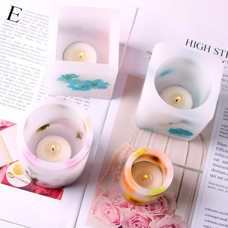 風防付きのワックスカップ型、アクリル製、中空のティライトホル - Candle Making Essentials のレビューと価格