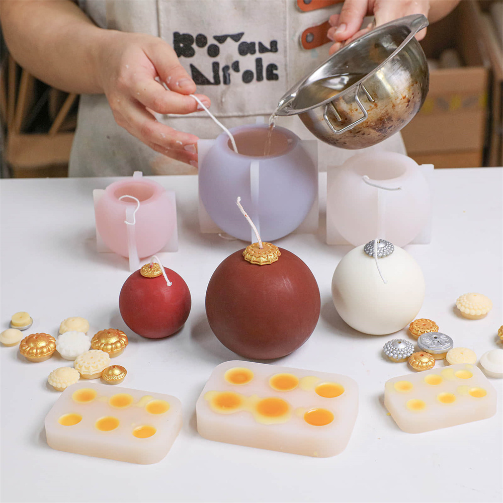 ニコールクリスマスボールキャンドルシリコーン型 DIY 香り - Candle Making Essentials のレビューと価格